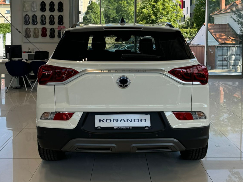 KGM Korando C313 MY24 STYLE+ SUV 1.5 e-XGi - 63265