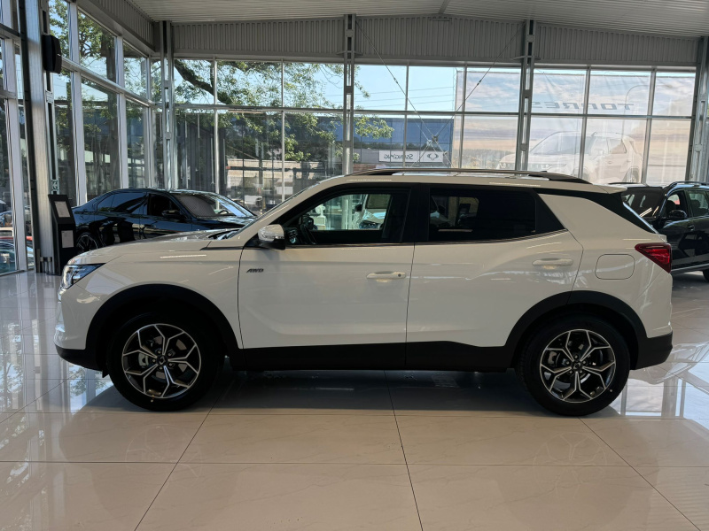 KGM Korando C313 MY24 STYLE+ SUV 1.5 e-XGi - 63265