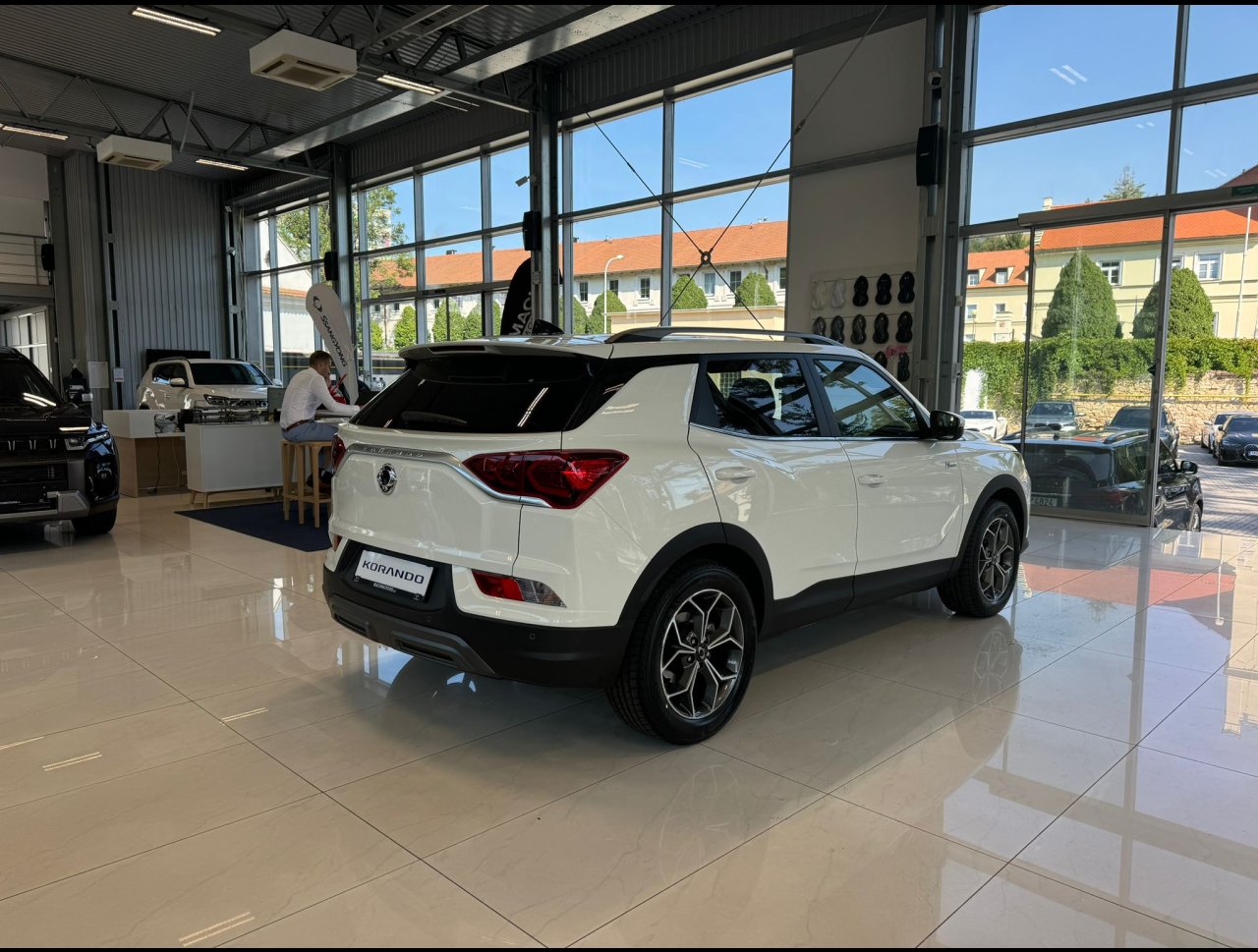KGM Korando C313 MY24 STYLE+ SUV 1.5 e-XGi - 63777