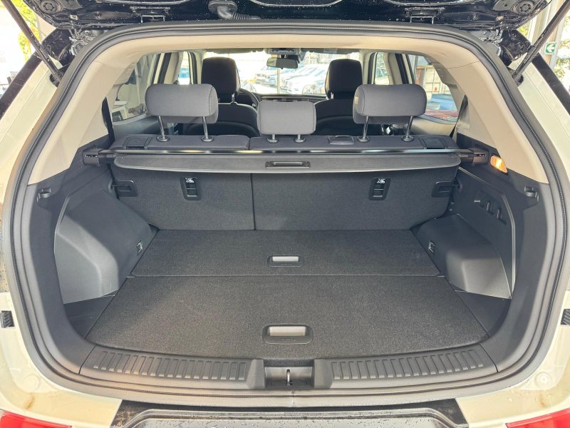 KGM Korando C313 MY24 STYLE+ SUV 1.5 e-XGi - 63777