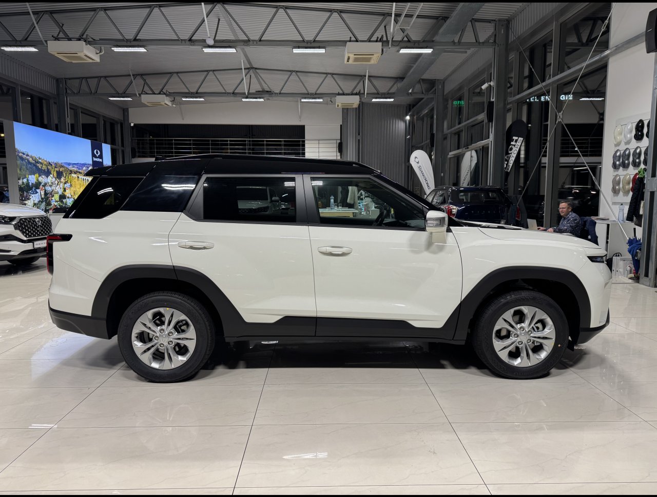 KGM Torres MY24 CLUB SUV 1.5 e-XGi 64526
