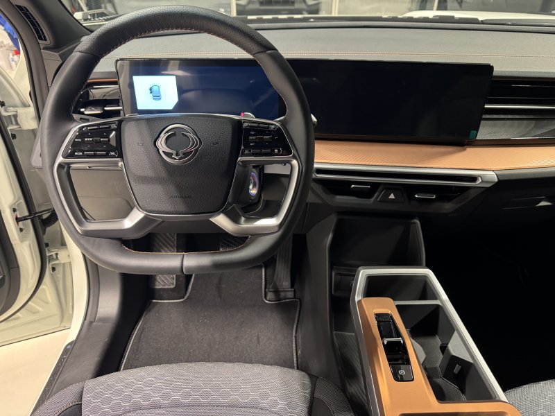 KGM Torres MY24 CLUB SUV 1.5 e-XGi 64526