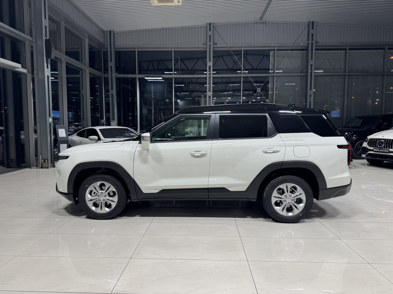 KGM Torres MY25 CLUB SUV 1.5 e-XGi 64525