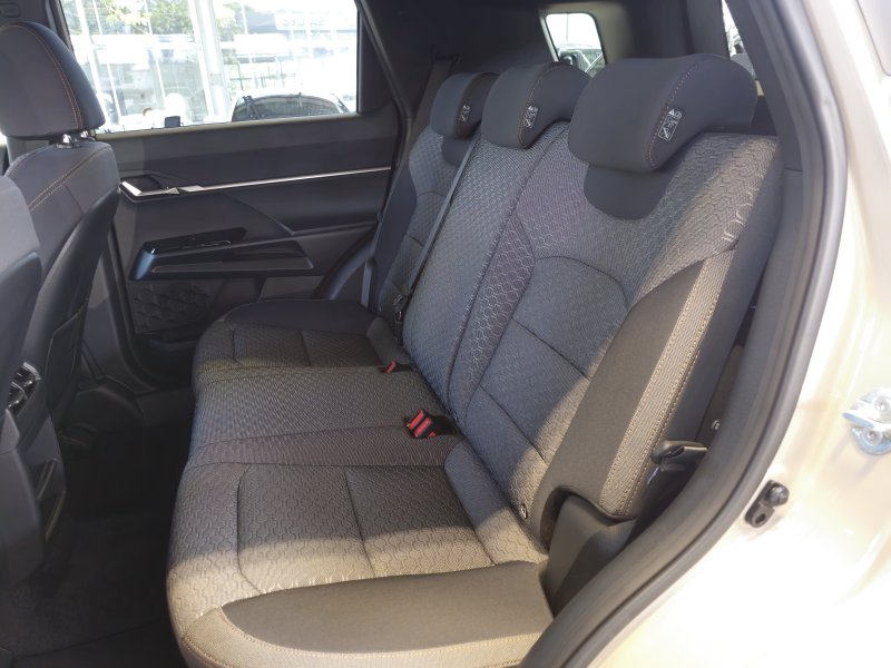 KGM Torres MY25 CLUB SUV 1.5 e-XGi 64525