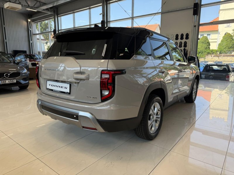 KGM Torres MY25 CLUB SUV 1.5 e-XGi 64528