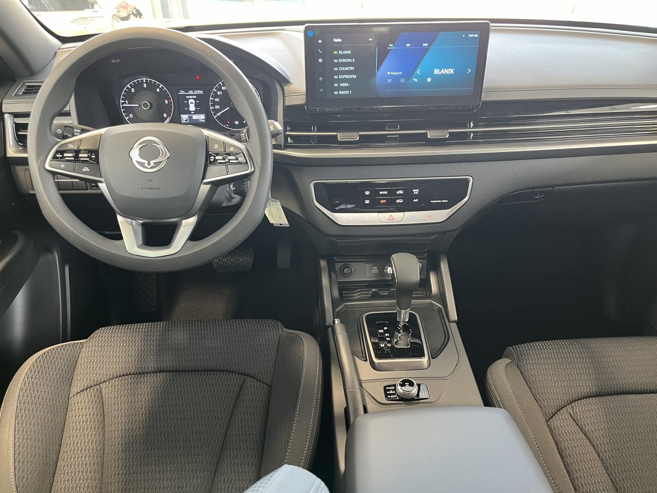KGM Musso GRAND STYLE 2.2 e-XDI 64541