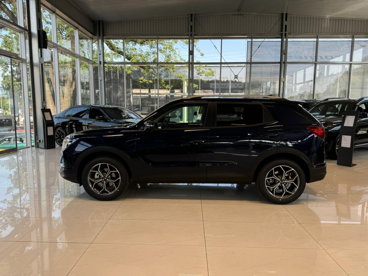 KGM Korando C313 MY25 STYLE+ SUV 1.5 e-XGi - 67623